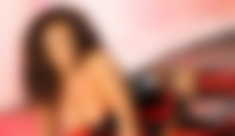 Júlia – žena na sex Galanta