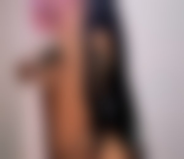 Júlia – žena na sex Hurbanovo