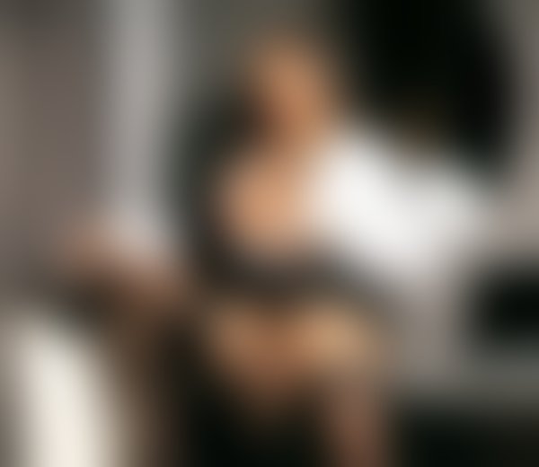 Lenka – žena na sex Krompachy
