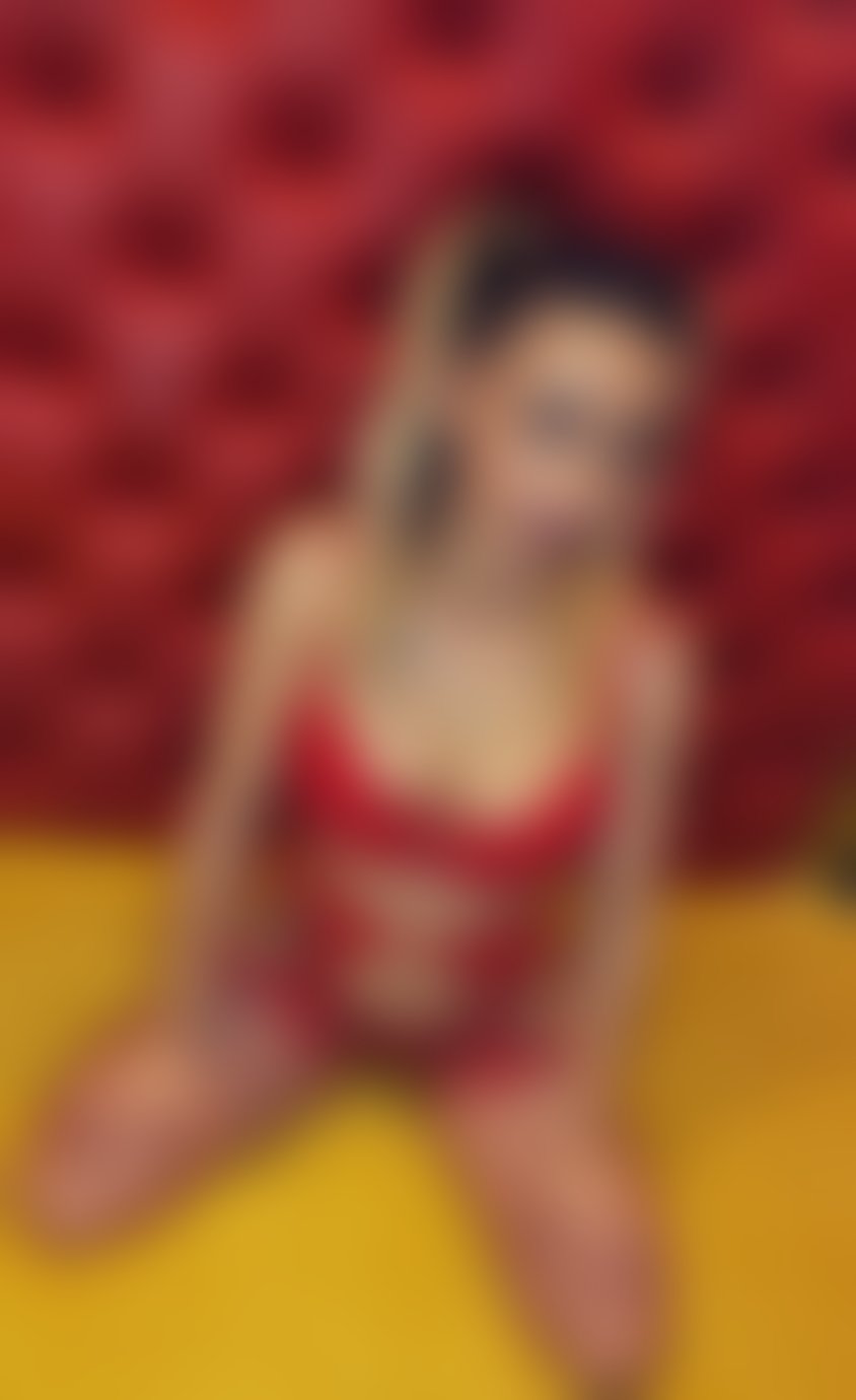 Monika – žena na sex Modrý Kameň