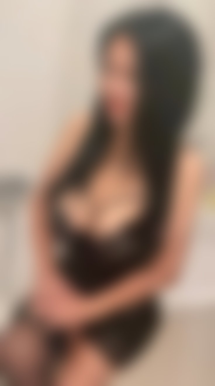 Adriana – žena na sex Svidník